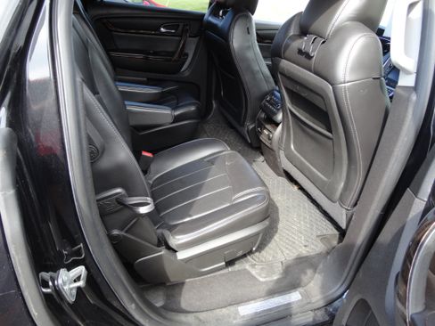 Used 2013 GMC Acadia AWD Denali image 12