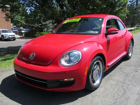Used 2012 Volkswagen Beetle 2.5 Coupe FWD image 2