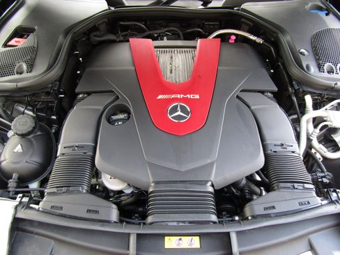 Used 2018 Mercedes-Benz E 43 AMG image 18