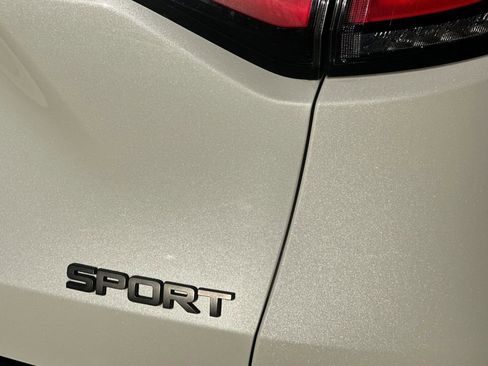 Used 2023 Honda HR-V Sport image 30