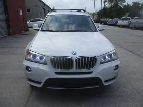 Used 2014 BMW X3 xDrive28i image 8