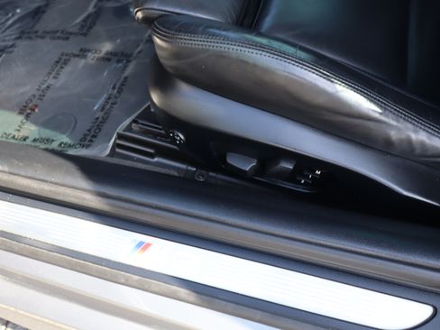 Used 2009 BMW M3 Convertible RWD image 21