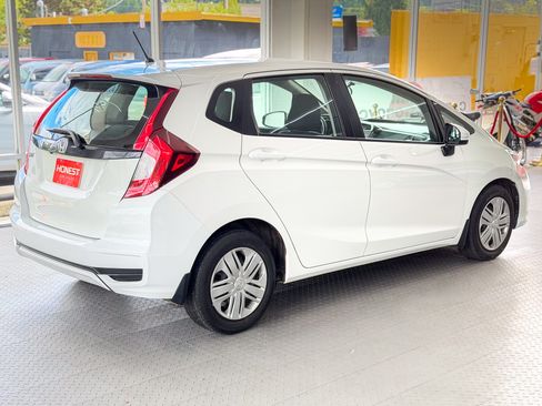 Used 2019 Honda Fit LX image 4