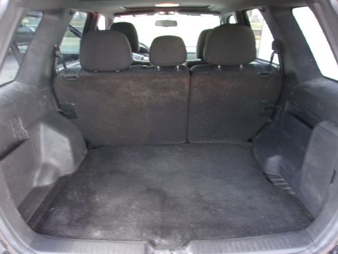 Used 2012 Ford Escape XLT image 7