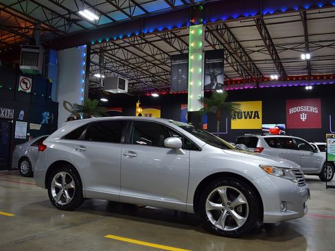 Used 2012 Toyota Venza LE AWD image 7