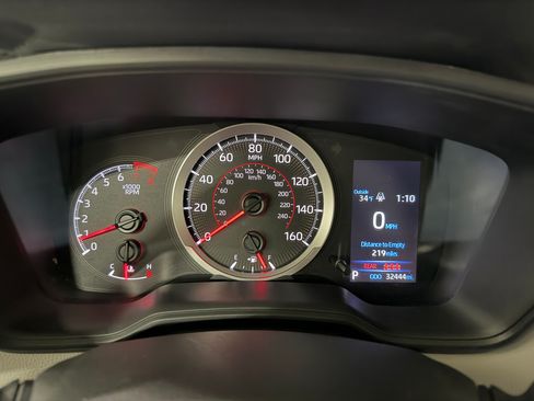 Used 2022 Toyota Corolla Cross L image 7