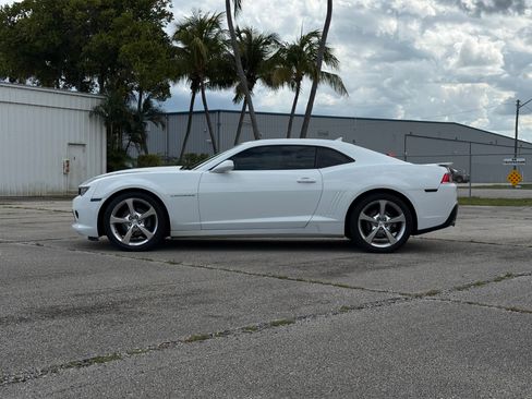 Used 2014 Chevrolet Camaro LT Coupe RWD image 6