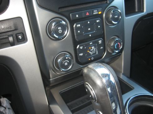 Used 2013 Ford F150 FX4 image 12