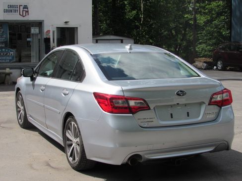 Used 2016 Subaru Legacy 2.5i Limited AWD/4WD image 6