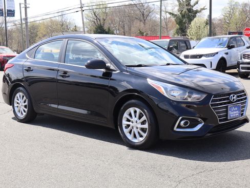 Used 2020 Hyundai Accent SEL image 10
