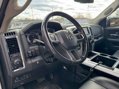 Used 2011 RAM 2500 Laramie image 13
