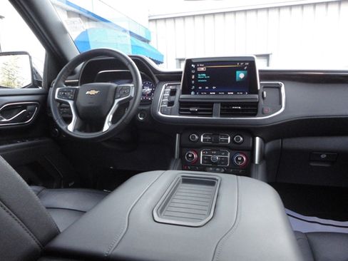 Used 2024 Chevrolet Tahoe LT w/ Signature Plus Package image 22