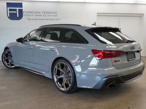 Used 2024 Audi RS 6 performance image 28
