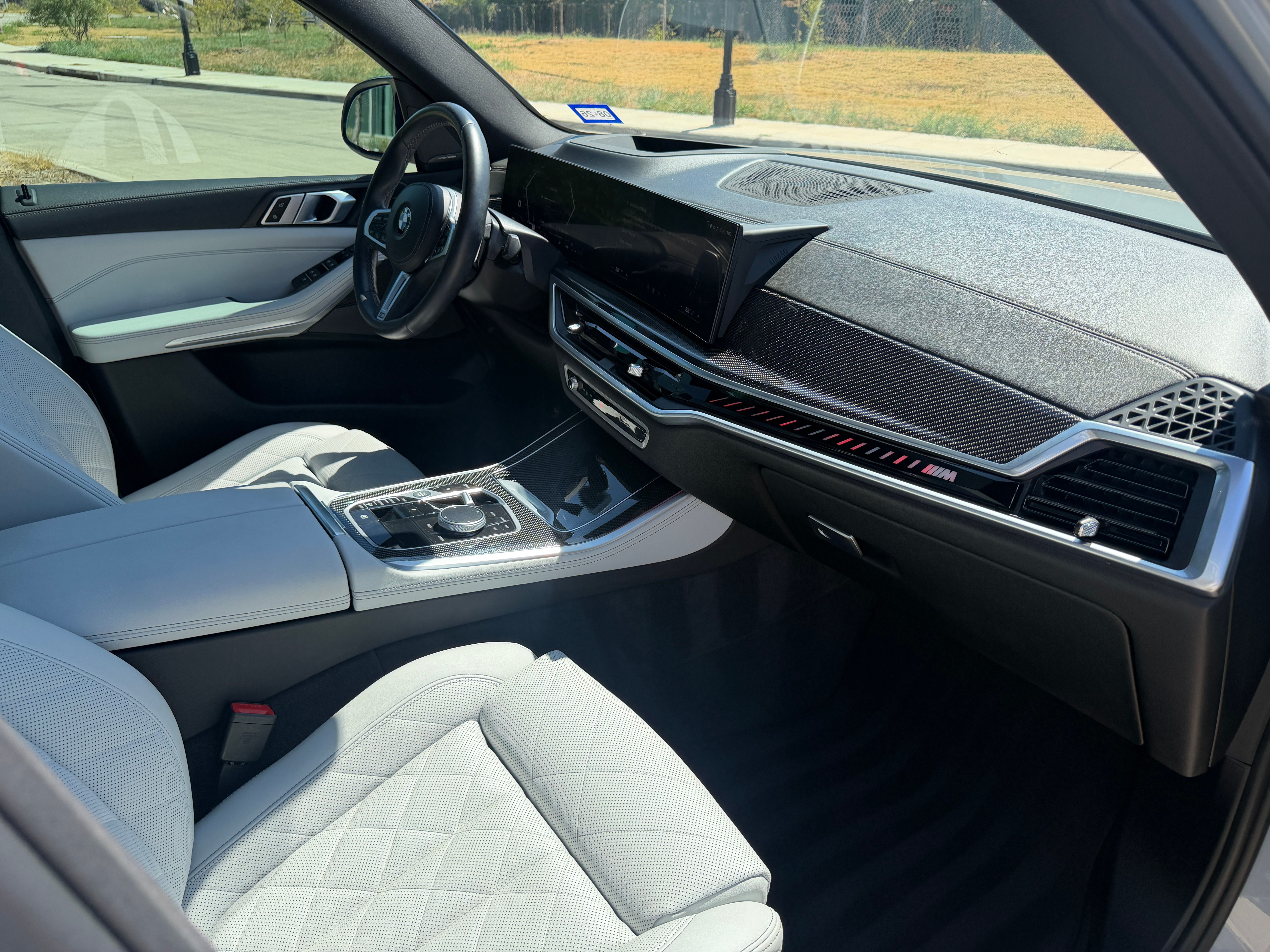 Used 2024 BMW X5 M60i AWD/4WD image 49