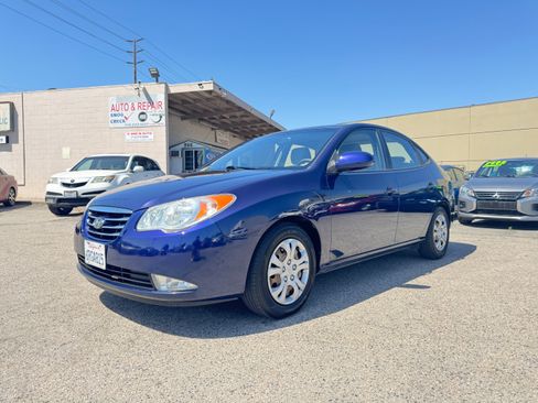 Used 2010 Hyundai Elantra GLS Sedan FWD image 3