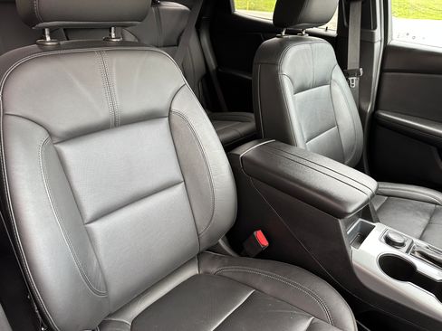 Used 2020 Chevrolet Blazer LT image 14