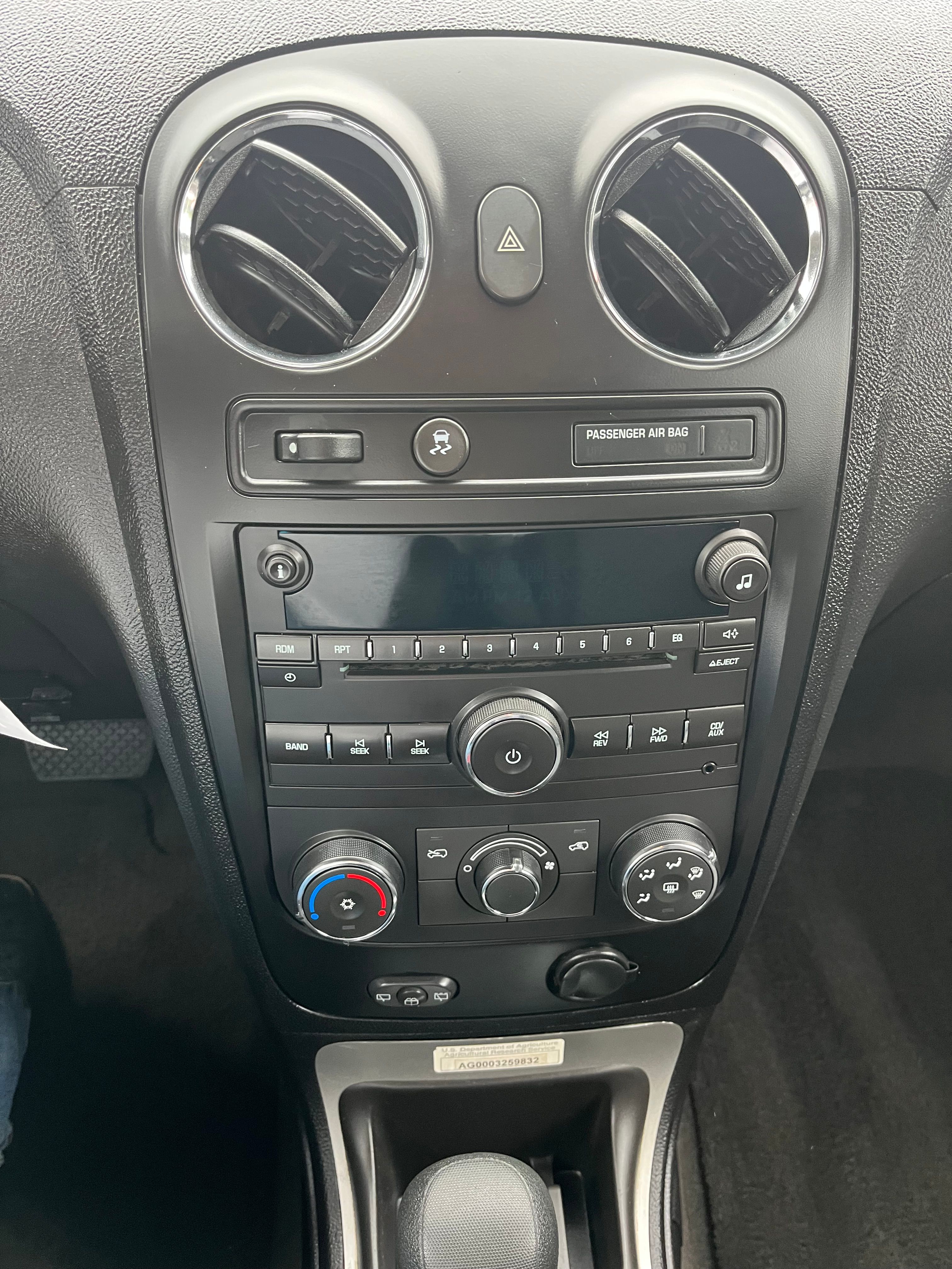 Used 2010 Chevrolet HHR LS FWD image 6