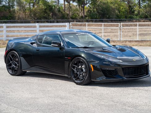 Used 2021 Lotus Evora image 16
