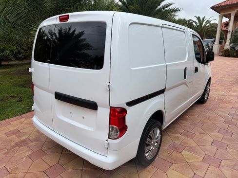 Used 2021 Nissan NV200 SV image 4