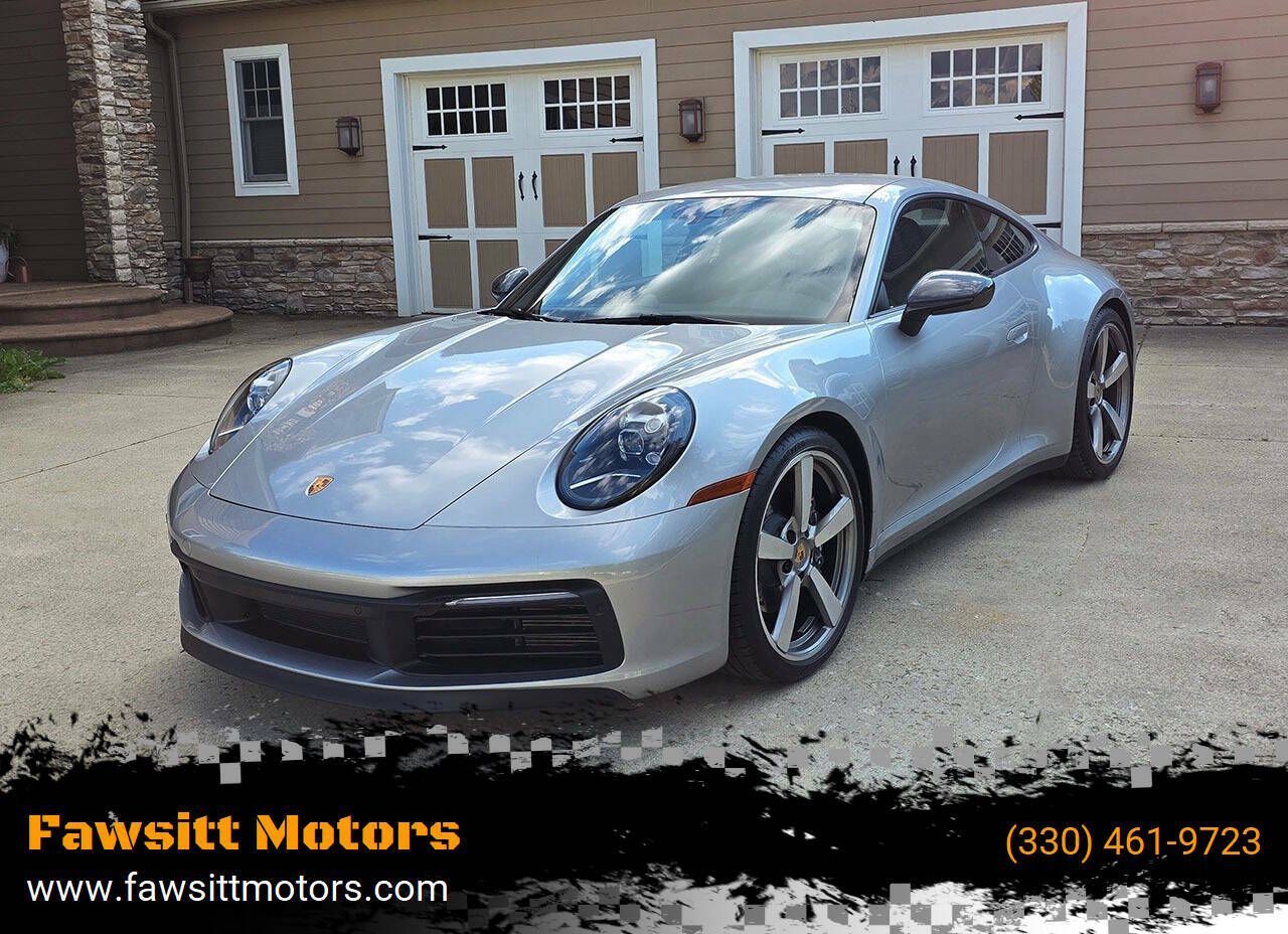 Used 2023 Porsche 911 Carrera T Coupe 2D RWD image 1