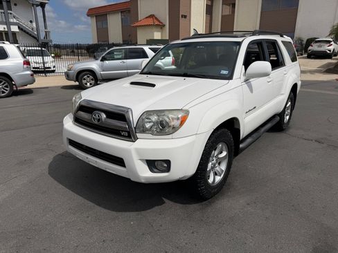 Used 2008 Toyota 4Runner Sport image 5