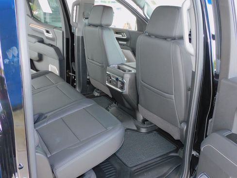 Used 2025 GMC Sierra 1500 4x4 Crew Cab Denali image 27