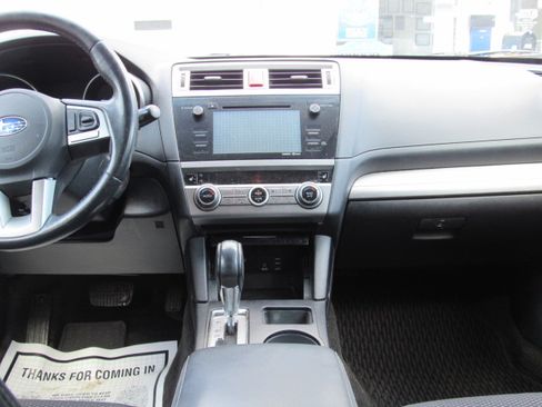 Used 2015 Subaru Outback 2.5i Premium AWD/4WD image 14