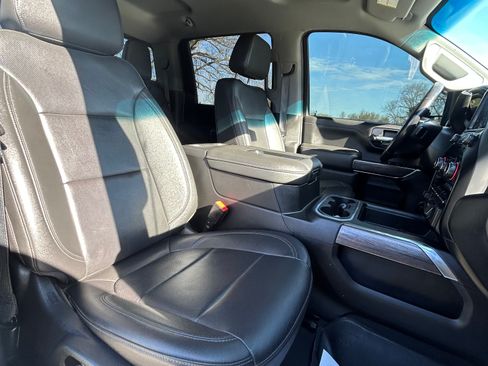 Used 2021 Chevrolet Silverado 3500 LTZ image 17