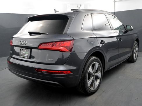 Used 2020 Audi Q5 2.0T Premium image 5