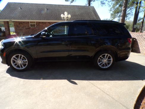 Used 2023 Dodge Durango GT Plus image 8