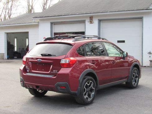 Used 2013 Subaru XV Crosstrek 2.0i Premium image 7