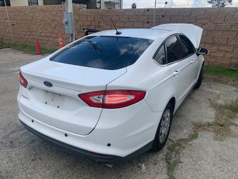 Used 2014 Ford Fusion S image 17