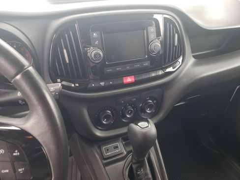 Used 2019 RAM ProMaster City Tradesman SLT image 15