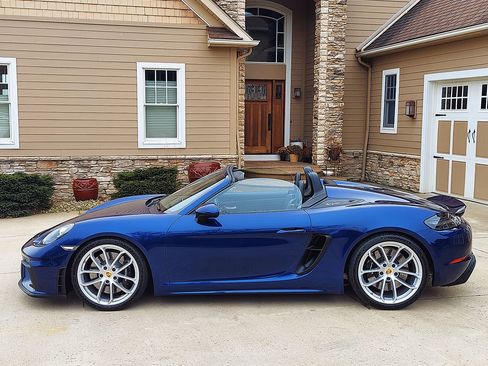 Used 2020 Porsche 718 Boxster Spyder image 30