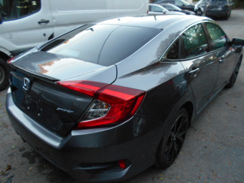 Used 2021 Honda Civic Sport image 4