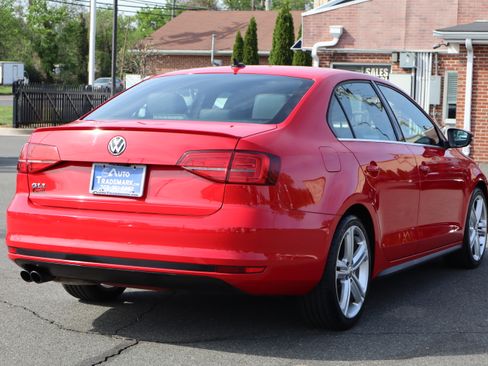 Used 2015 Volkswagen Jetta GLI image 7