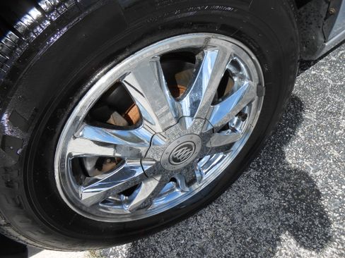 Used 2005 Buick LaCrosse CXL image 9