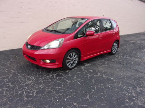 Used 2012 Honda Fit Sport image 1