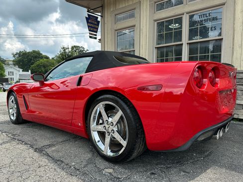 Used 2008 Chevrolet Corvette w/ 3LT image 3