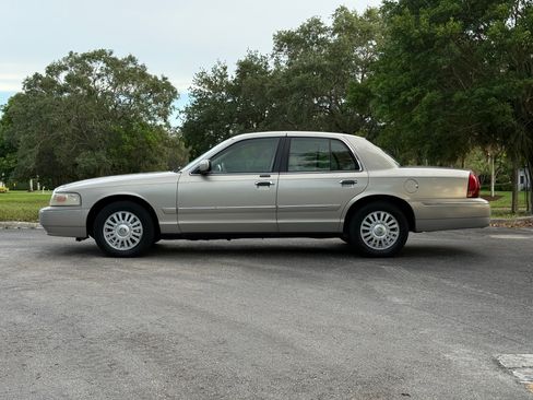 Used 2007 Mercury Grand Marquis LS RWD image 6