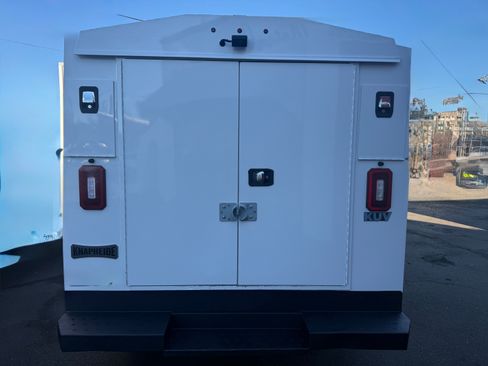 Used 2020 Ford Transit 350 image 4