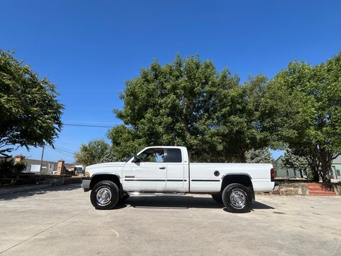 Used 1999 Dodge Ram 2500 Truck 4x4 Quad Cab image 6