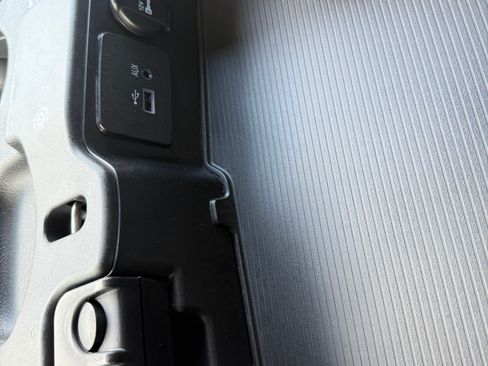 Used 2015 RAM 3500 Tradesman image 13