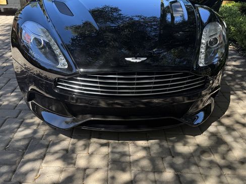 Used 2014 Aston Martin Vanquish Coupe RWD image 8
