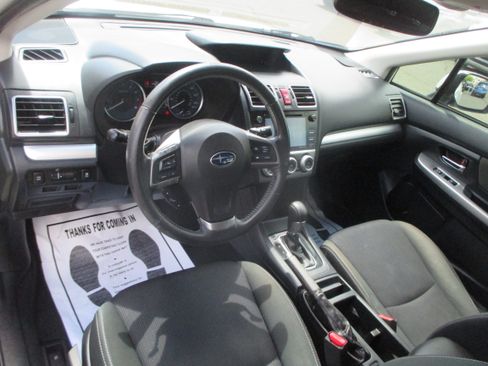 Used 2016 Subaru Impreza 2.0i Premium image 6