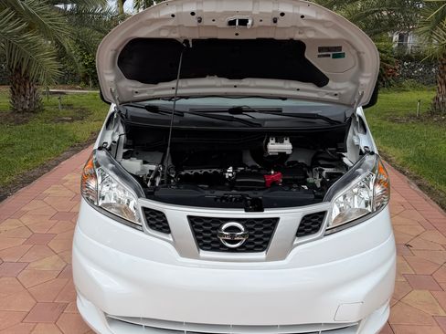 Used 2019 Nissan NV200 SV image 14