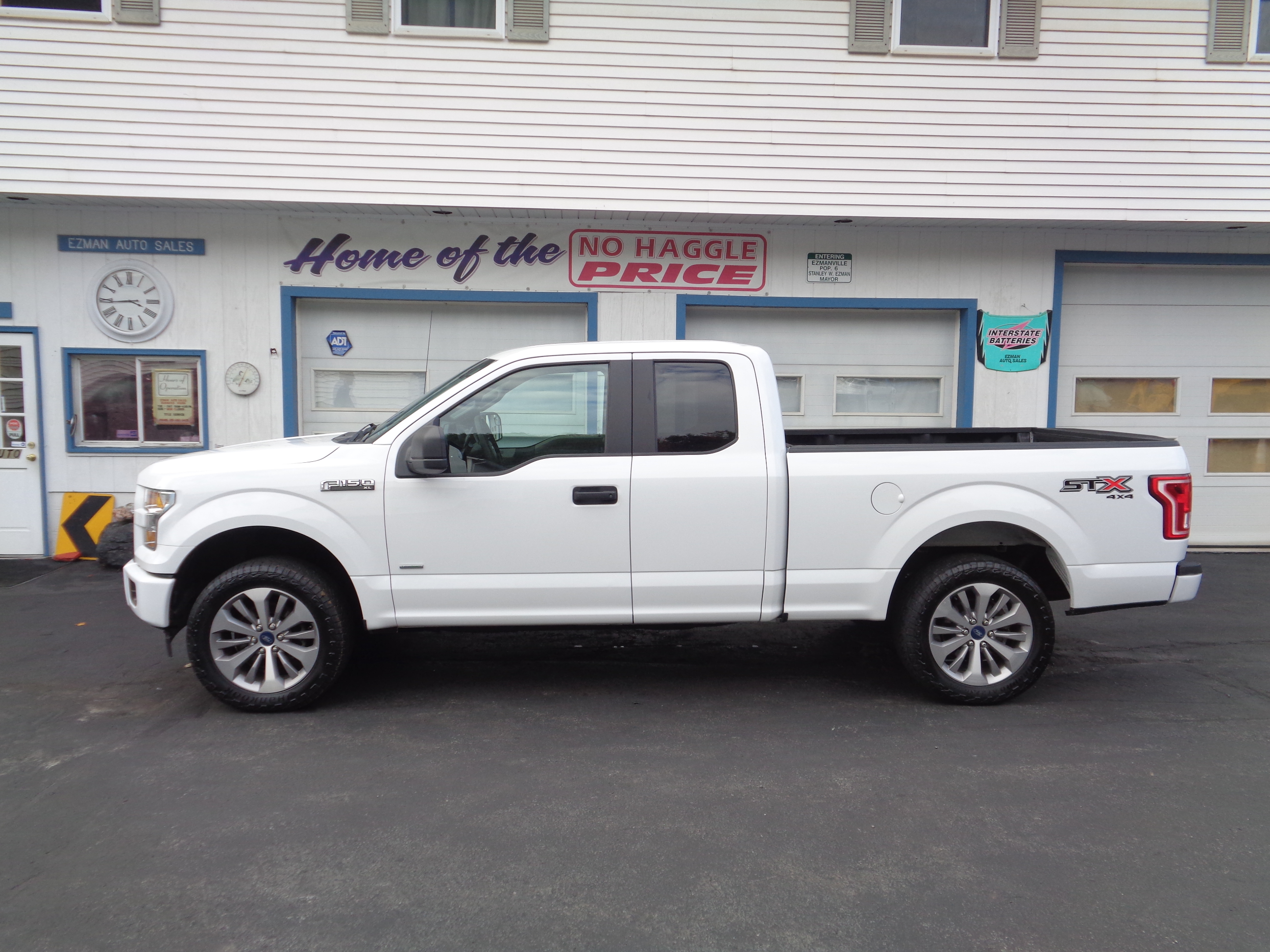 Used 2017 Ford F150 4x4 SuperCab image 3