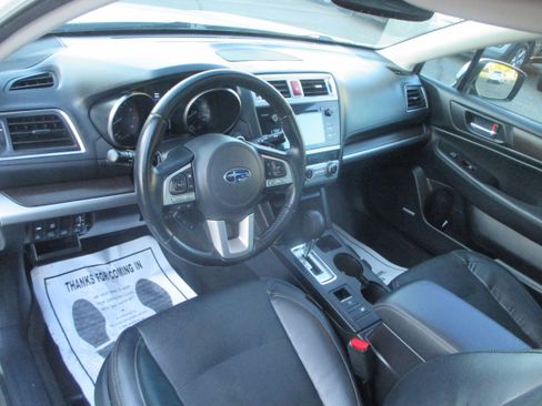 Used 2016 Subaru Legacy 2.5i Limited image 4
