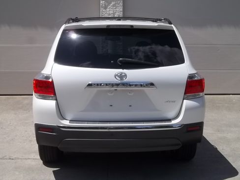 Used 2012 Toyota Highlander 4WD Limited image 5