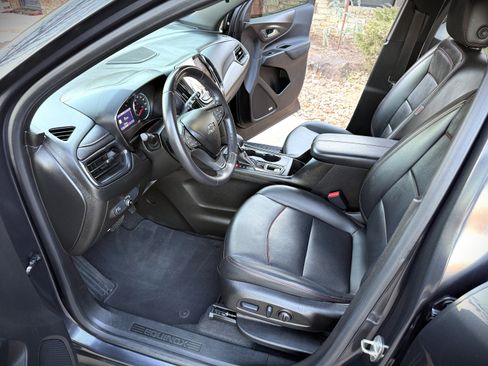 Used 2022 Chevrolet Equinox RS image 16